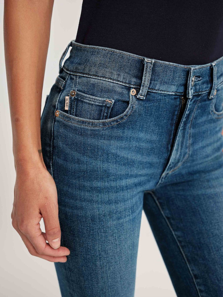 MARA STRAIGHT ANKLE JEAN