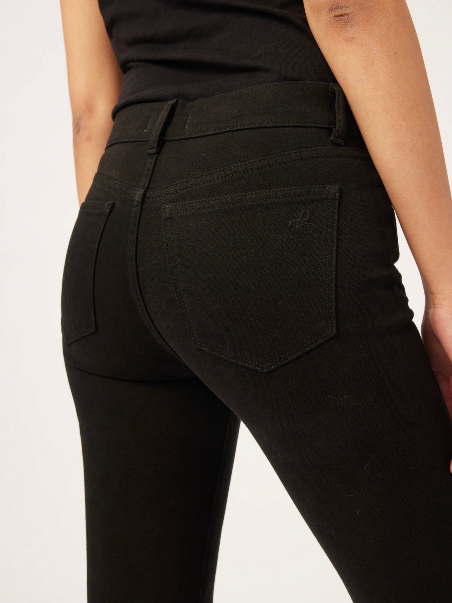 MARA STRAIGHT LEG JEAN DL1961