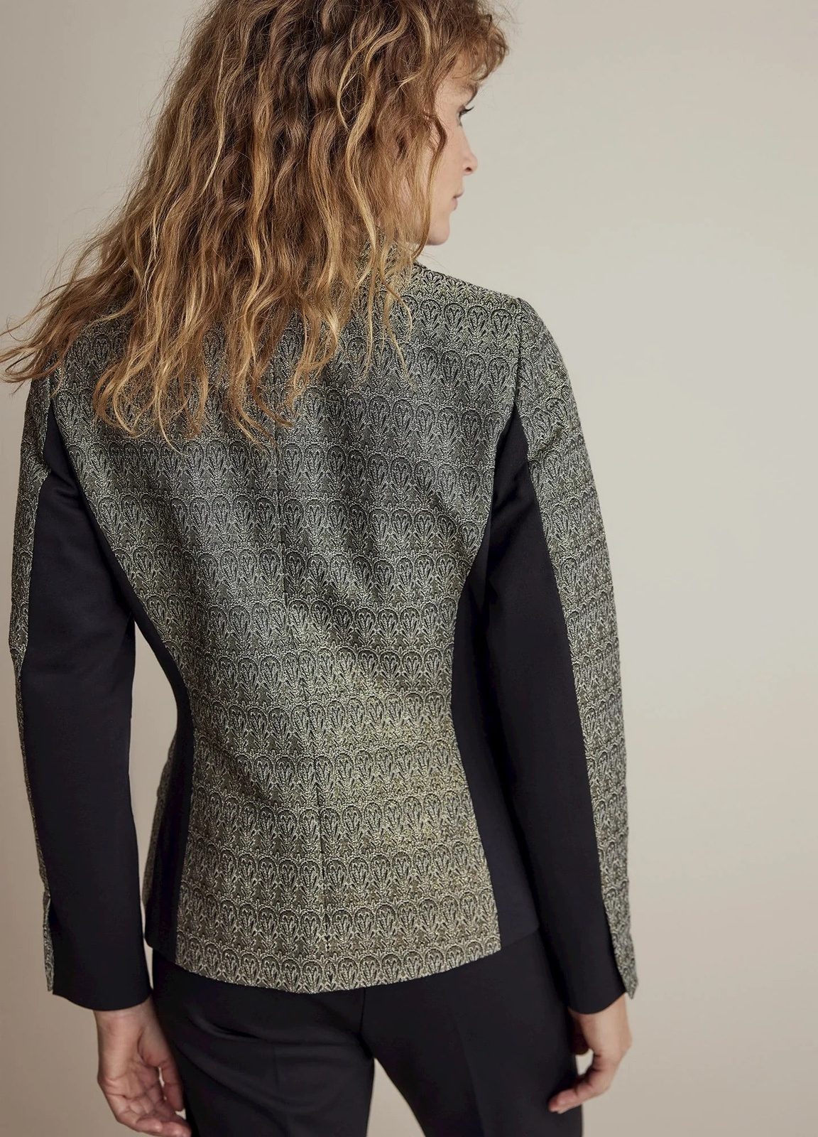 DOUBLE BREASTED JACQUARD BLAZER