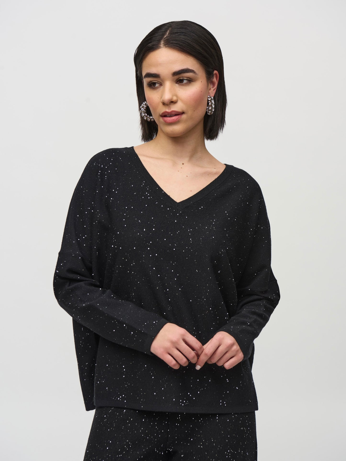 V-NECK GLITTER PULLOVER SWEATER JOSEPH RIBKOFF