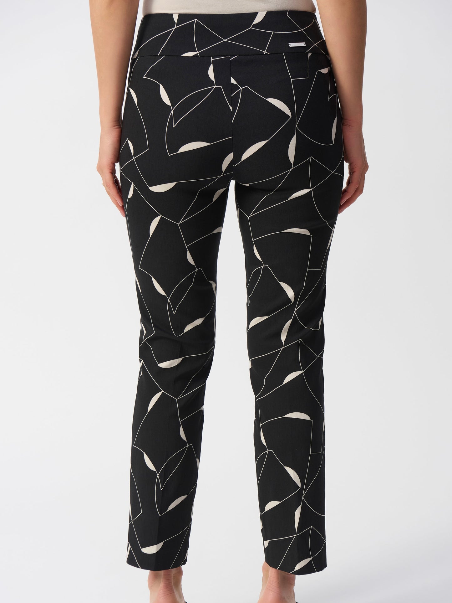 GEOMETRIC PRINT PANT