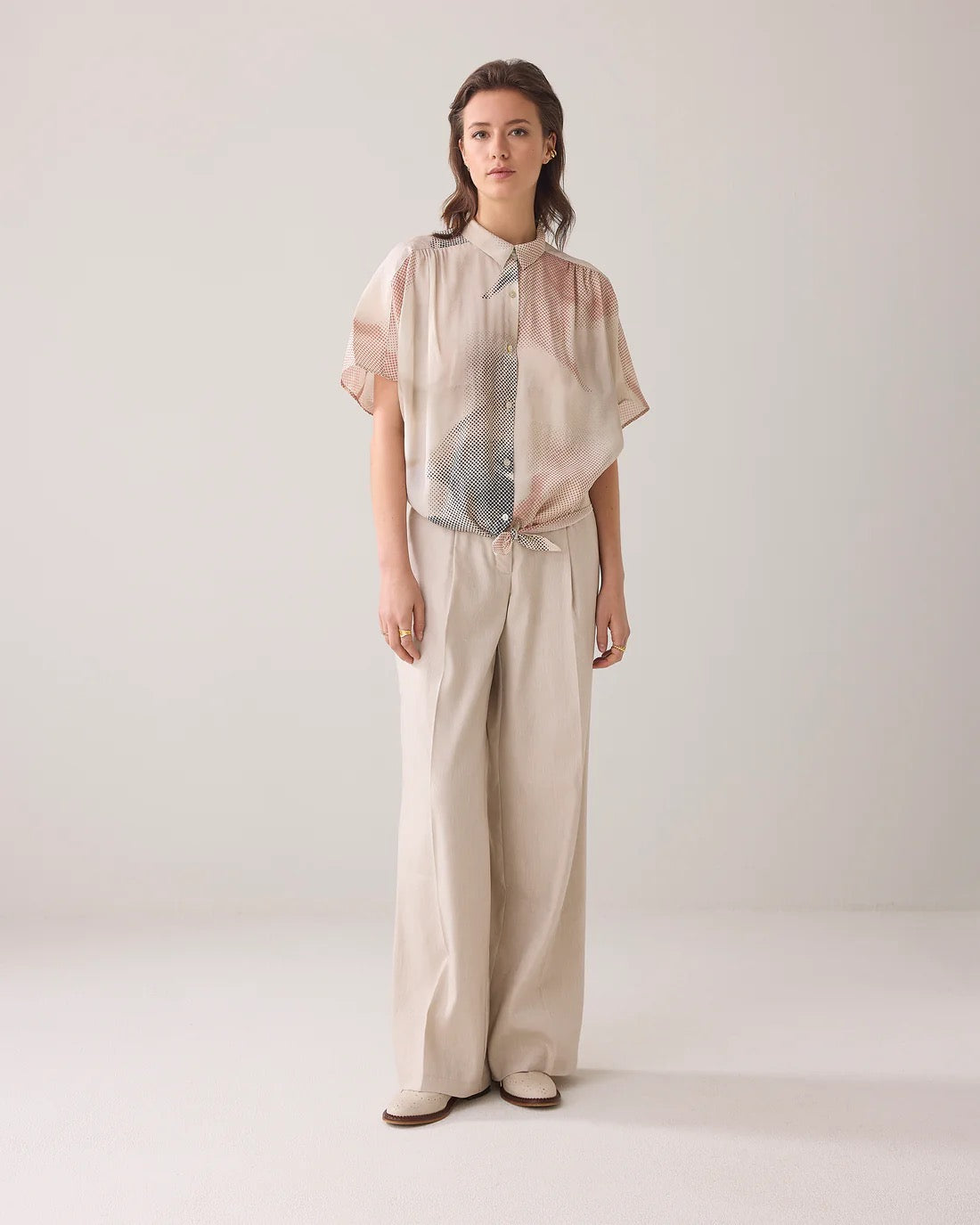 BATSLEEVE BLOUSE