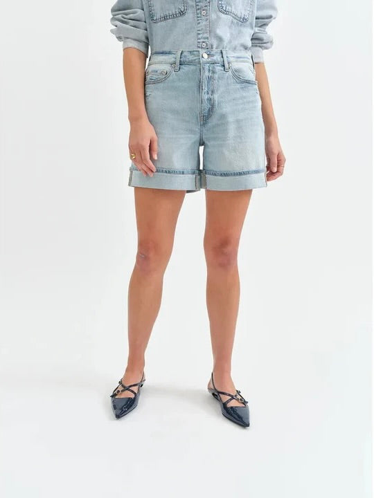 EASY RIDER MID RISE CUFFED SHORT