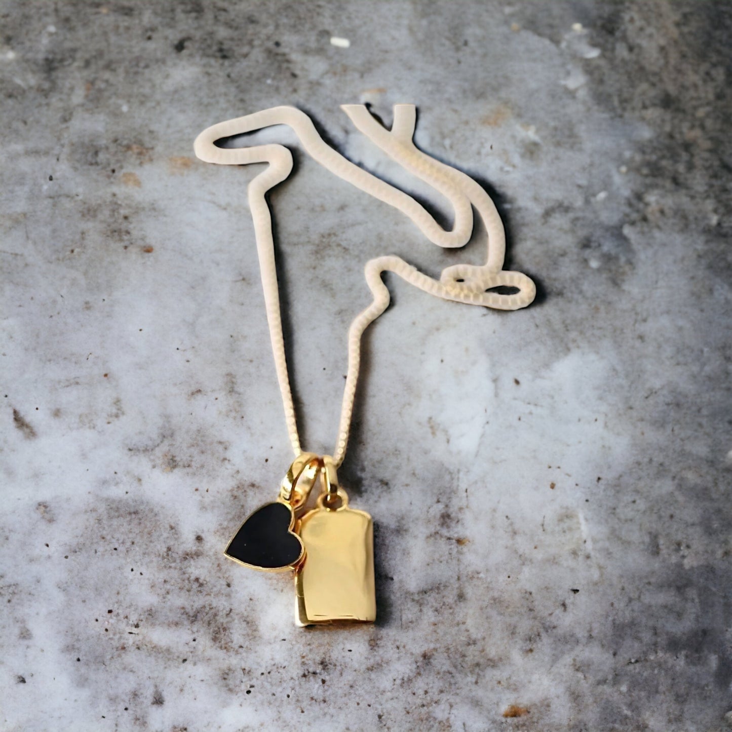 DOG TAG HEART NECKLACE