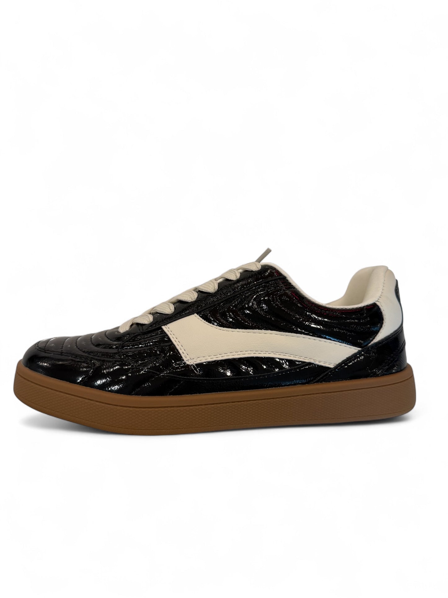 PATENT SNEAKER