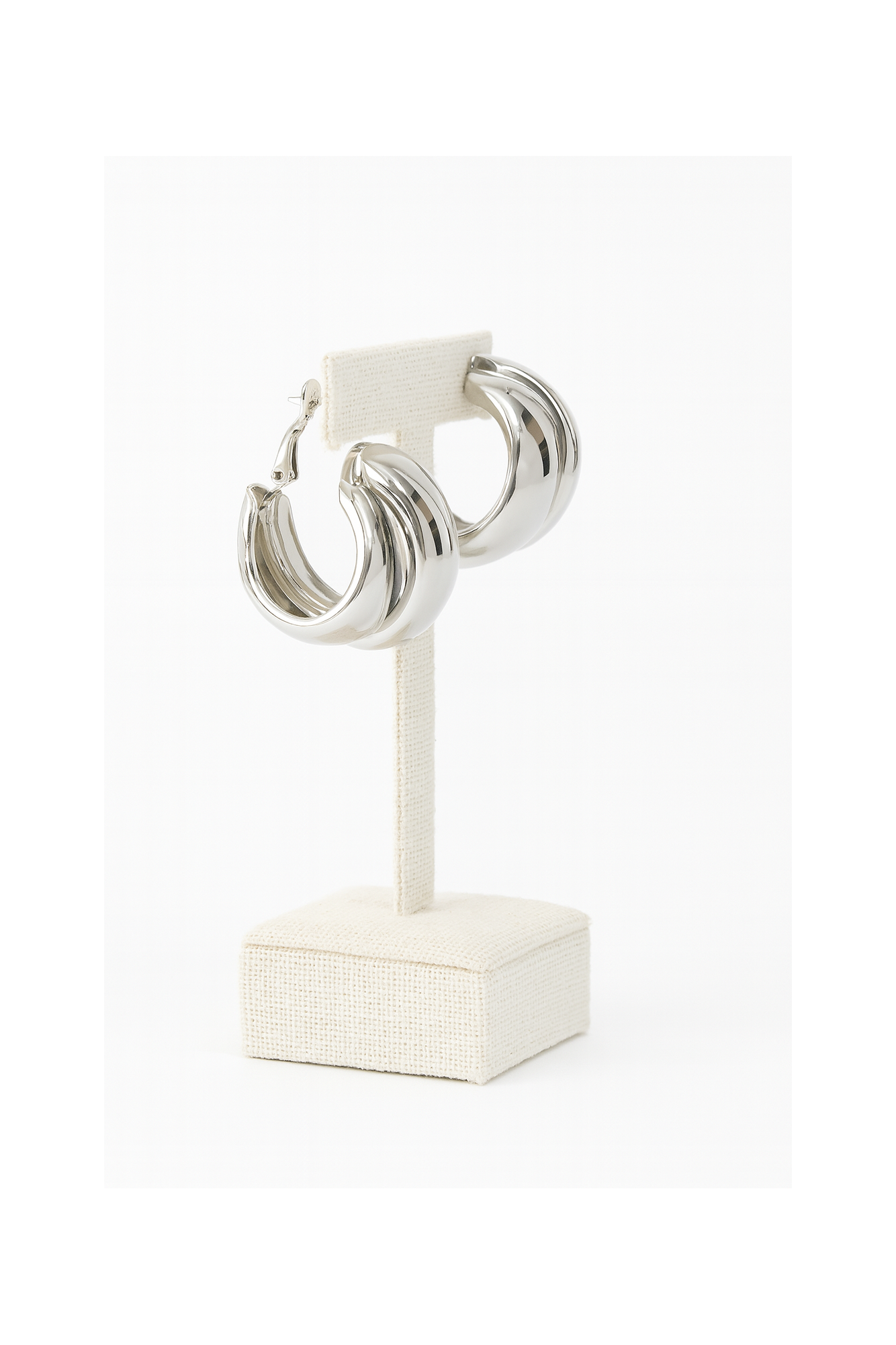 CHUNKY DOUBLE HOOP EARRING