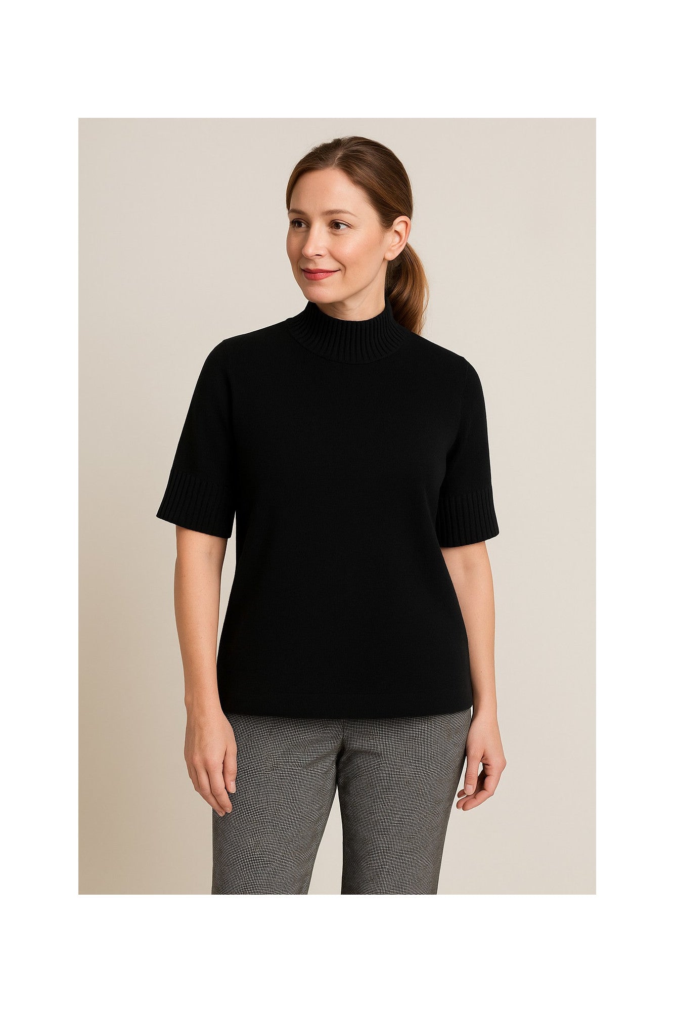 MOCK NECK SWEATER