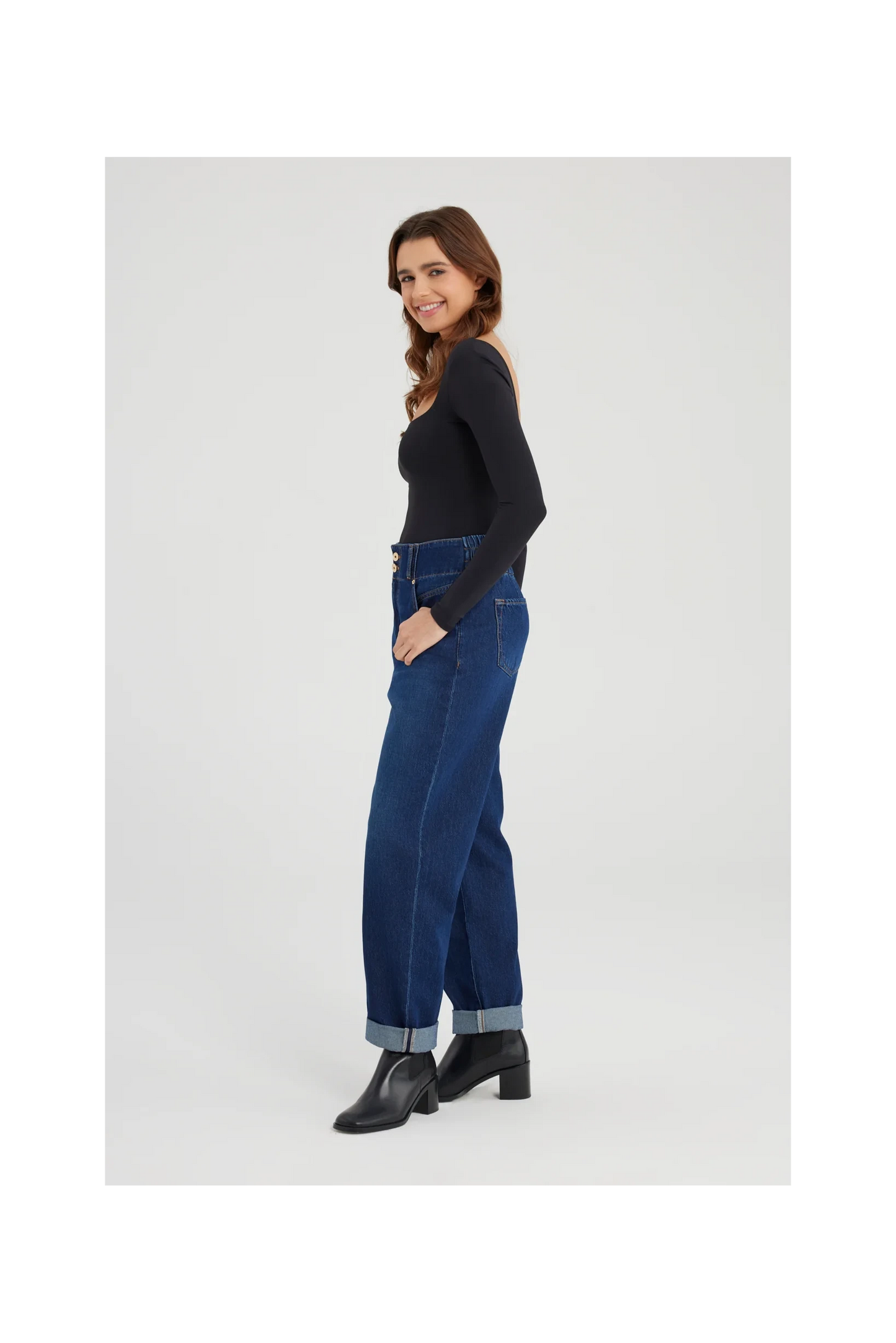 JASMIN HIGH WAIST CROP JEAN