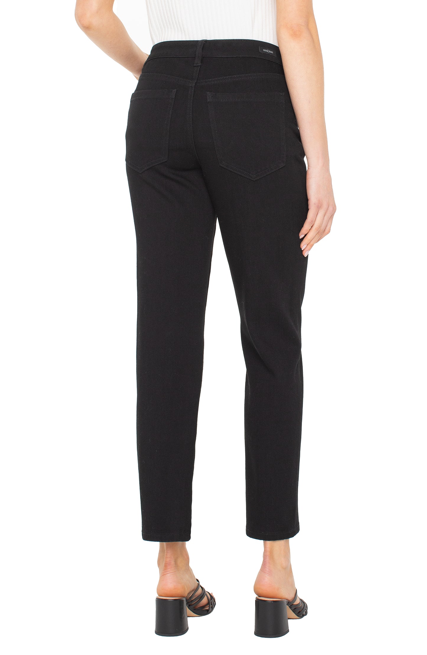 LIV NON-SKINNY SKINNY JEAN