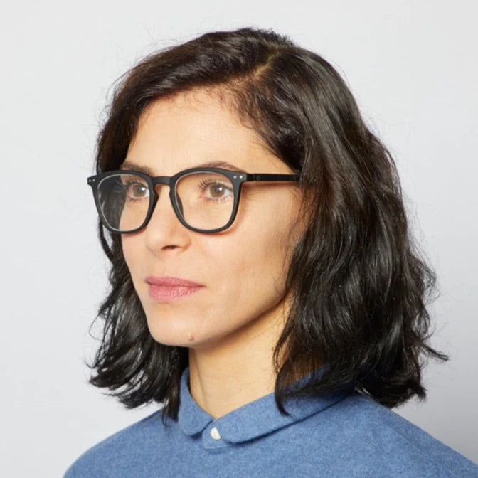 #E TAPER SQUARE READING GLASSES