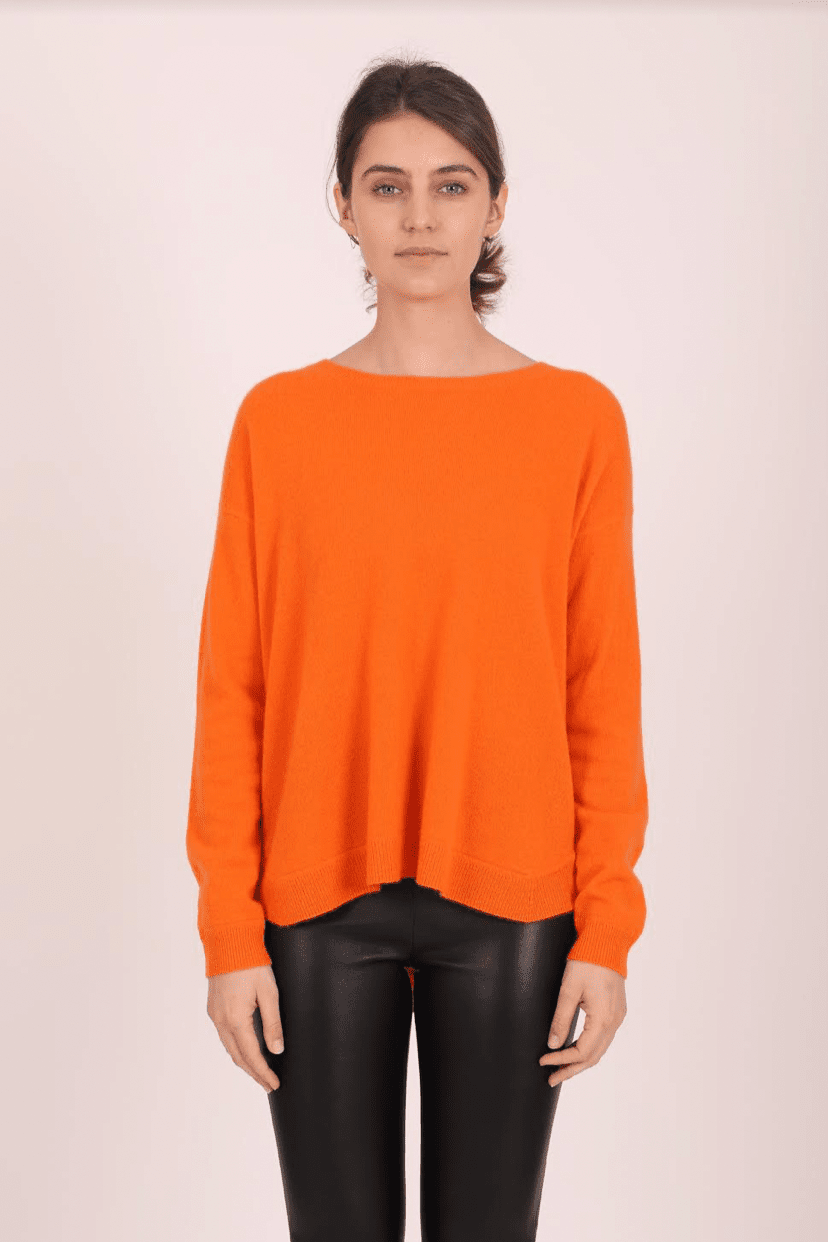 CREWNECK ZIPPER DETAIL BACK CASHMERE SWEATER