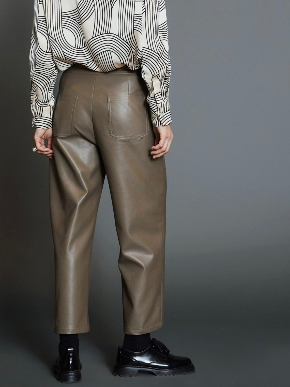 FAUX LEATHER TROUSERS SKATIE