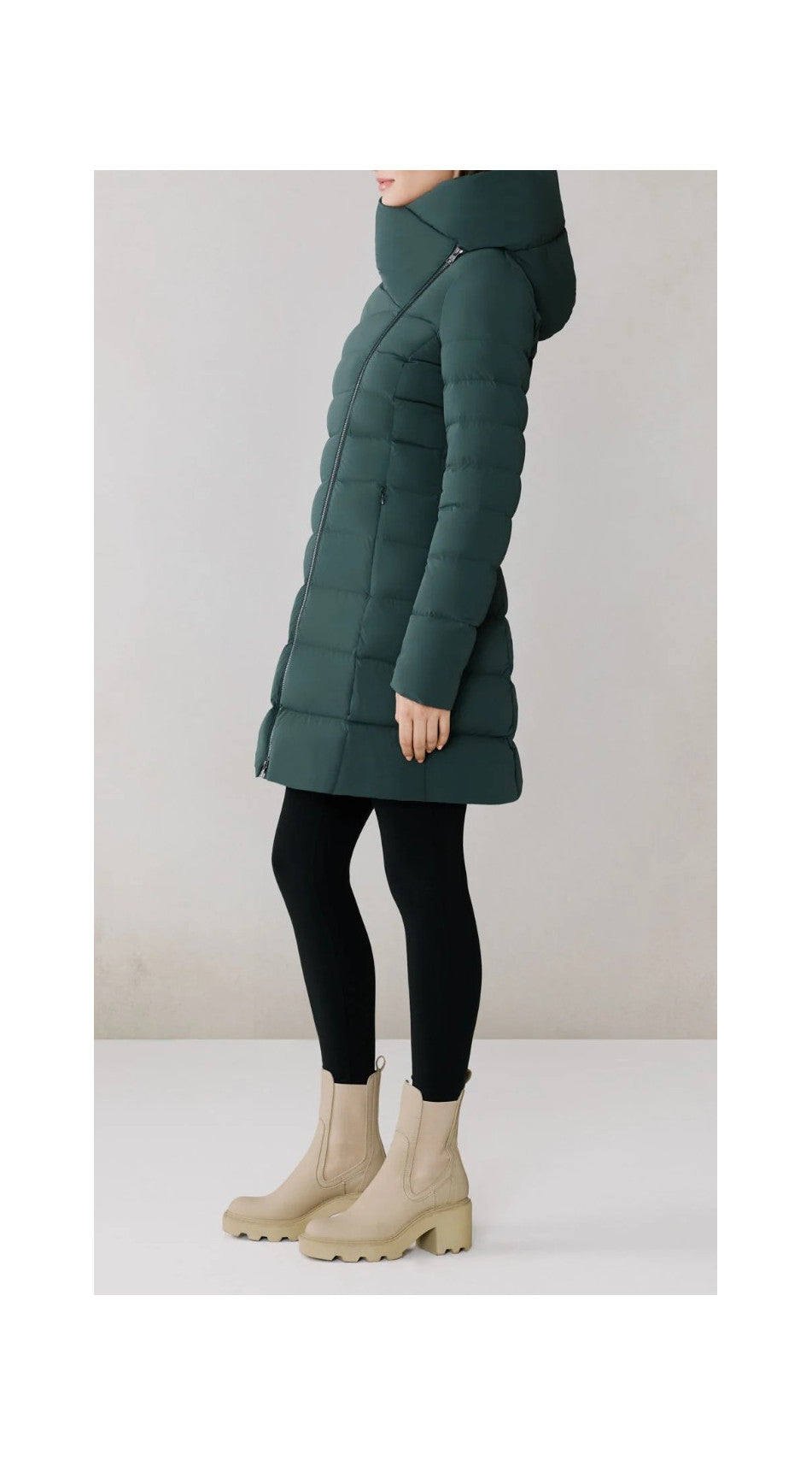 DOWN QUILTED COAT