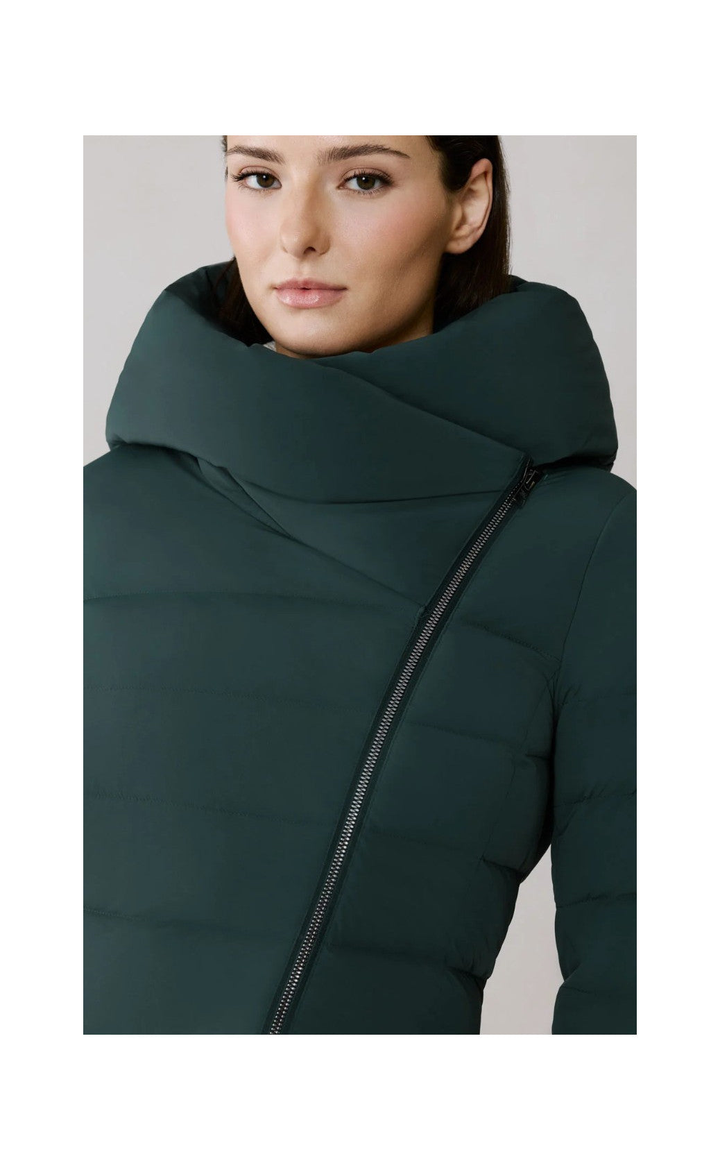 DOWN QUILTED COAT