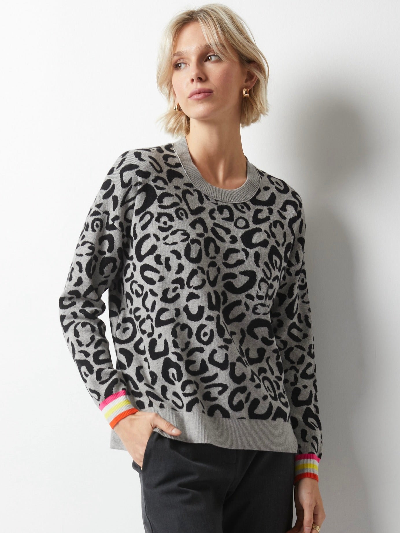 LEOPARD PRINT CREWNECK SWEATER Beyond the Alley Boutique