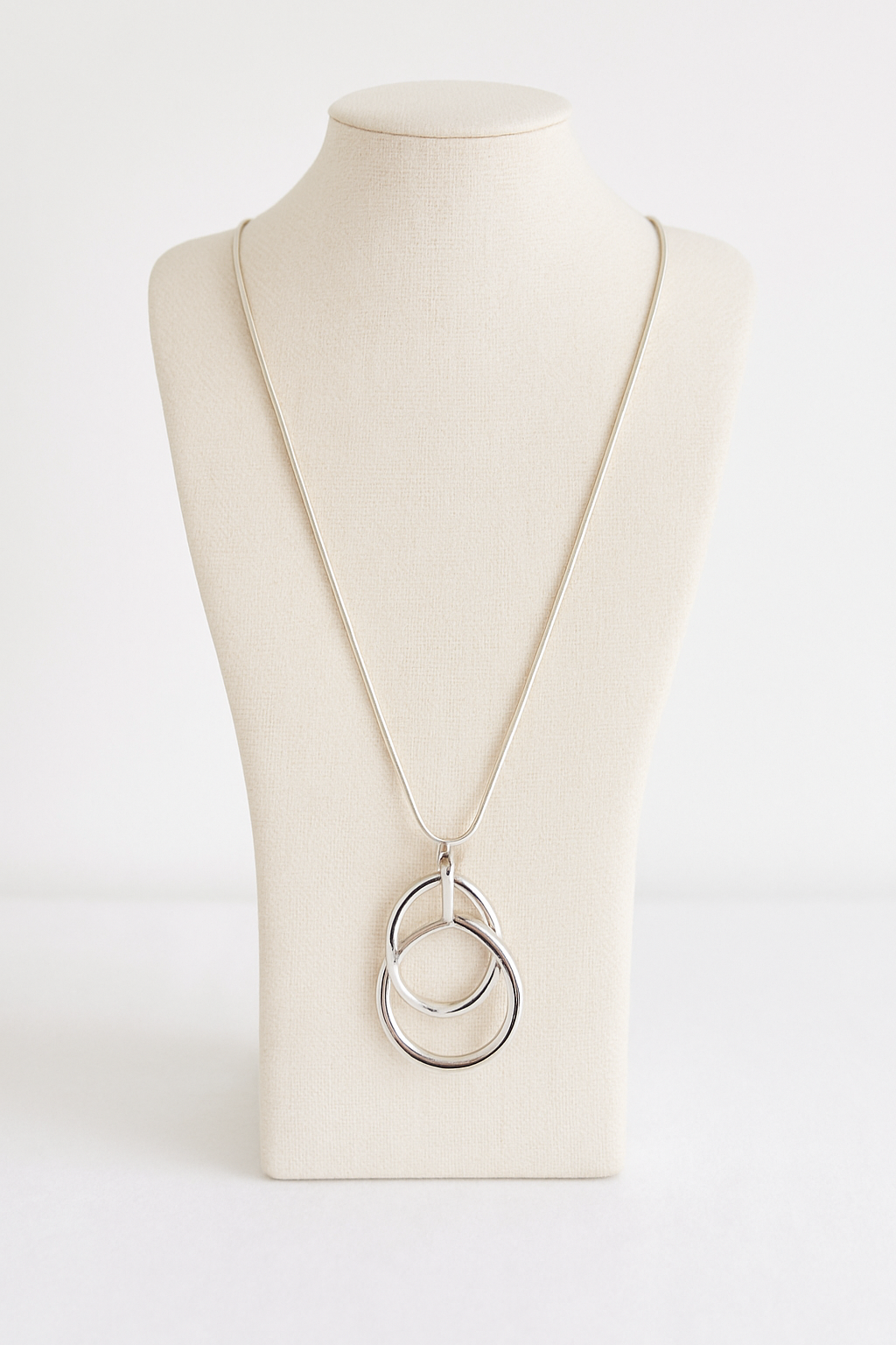 TEARDROP NECKLACE