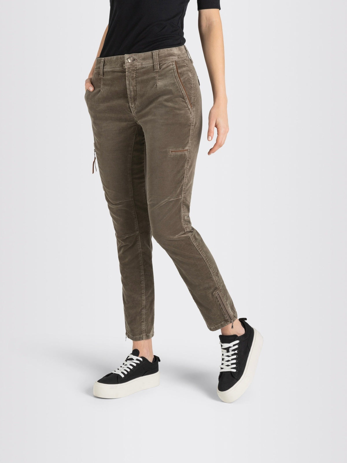 CARGO VELVET TAPERED PANT
