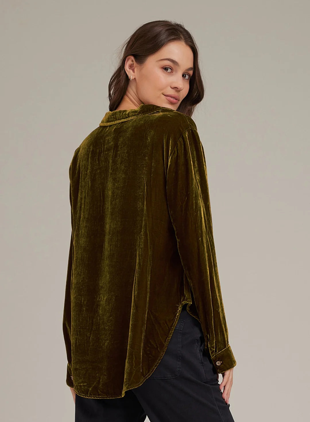 BUTTON UP HIGH LOW VELVET TOP