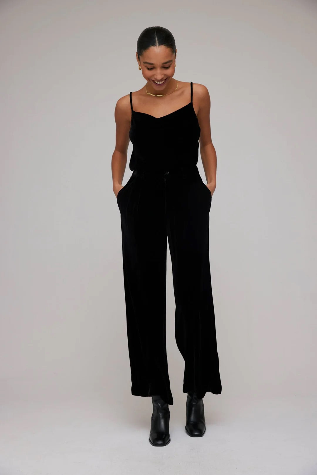 WIDE LEG VELVET PANT