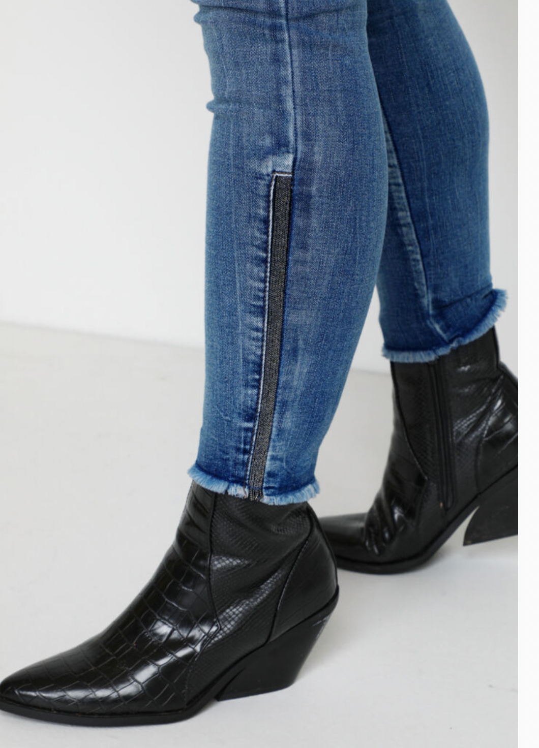 Liana Shape Fit Ankle Jean