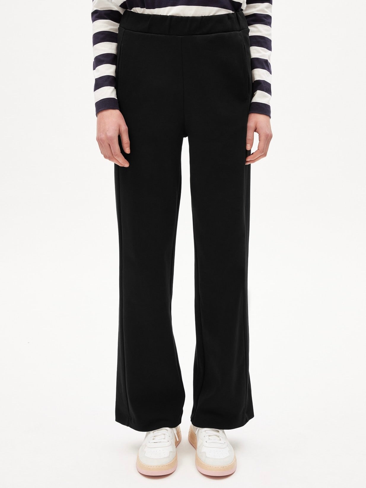 Maarle Pull on Knit Pant