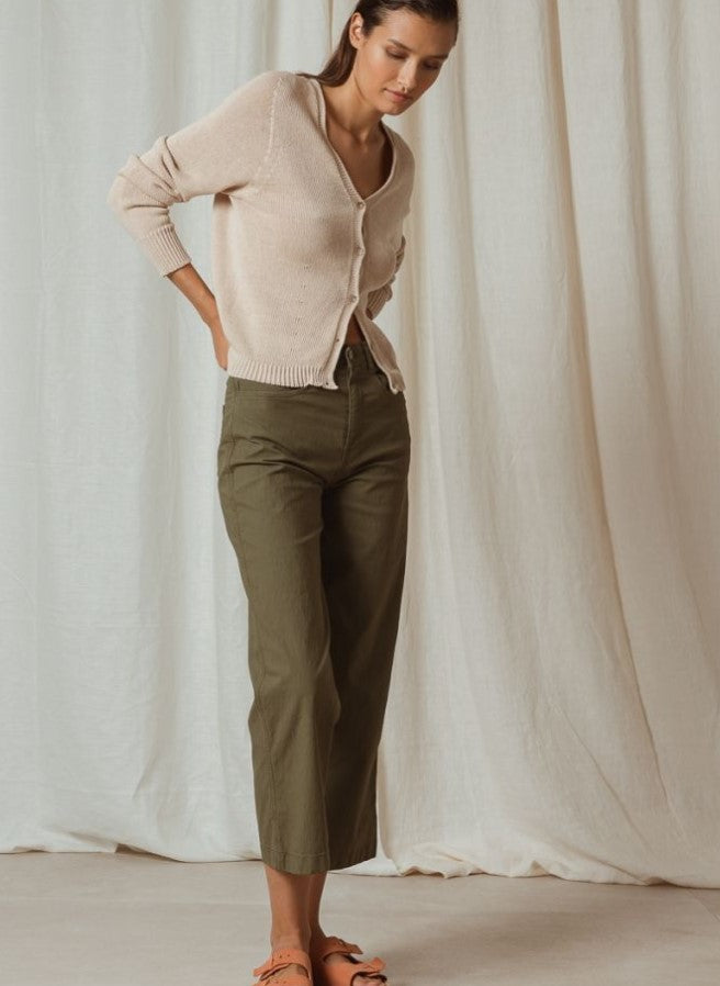 FLY FRONT CROP INDI & COLD
