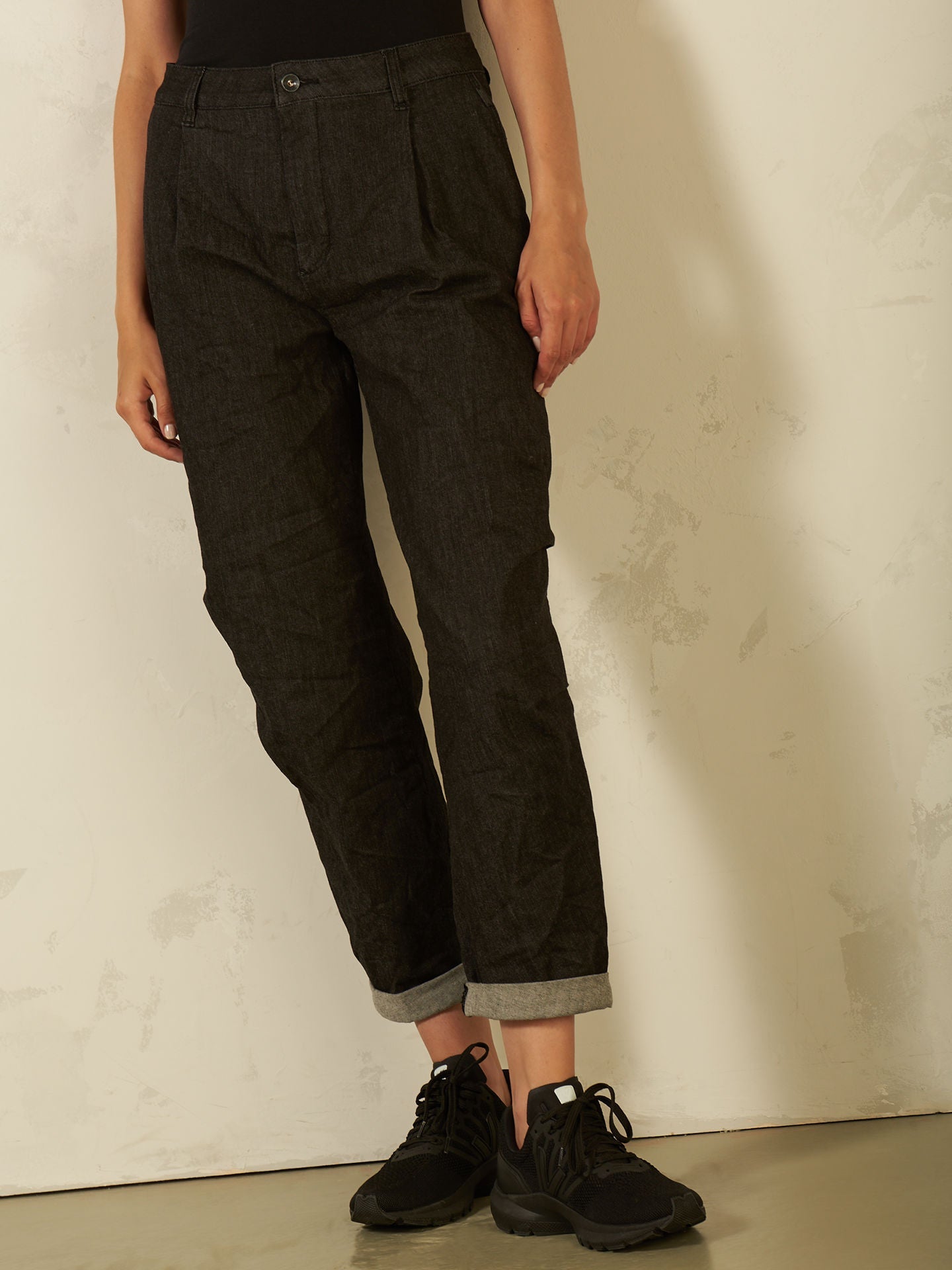 Light Weight Denim Pant