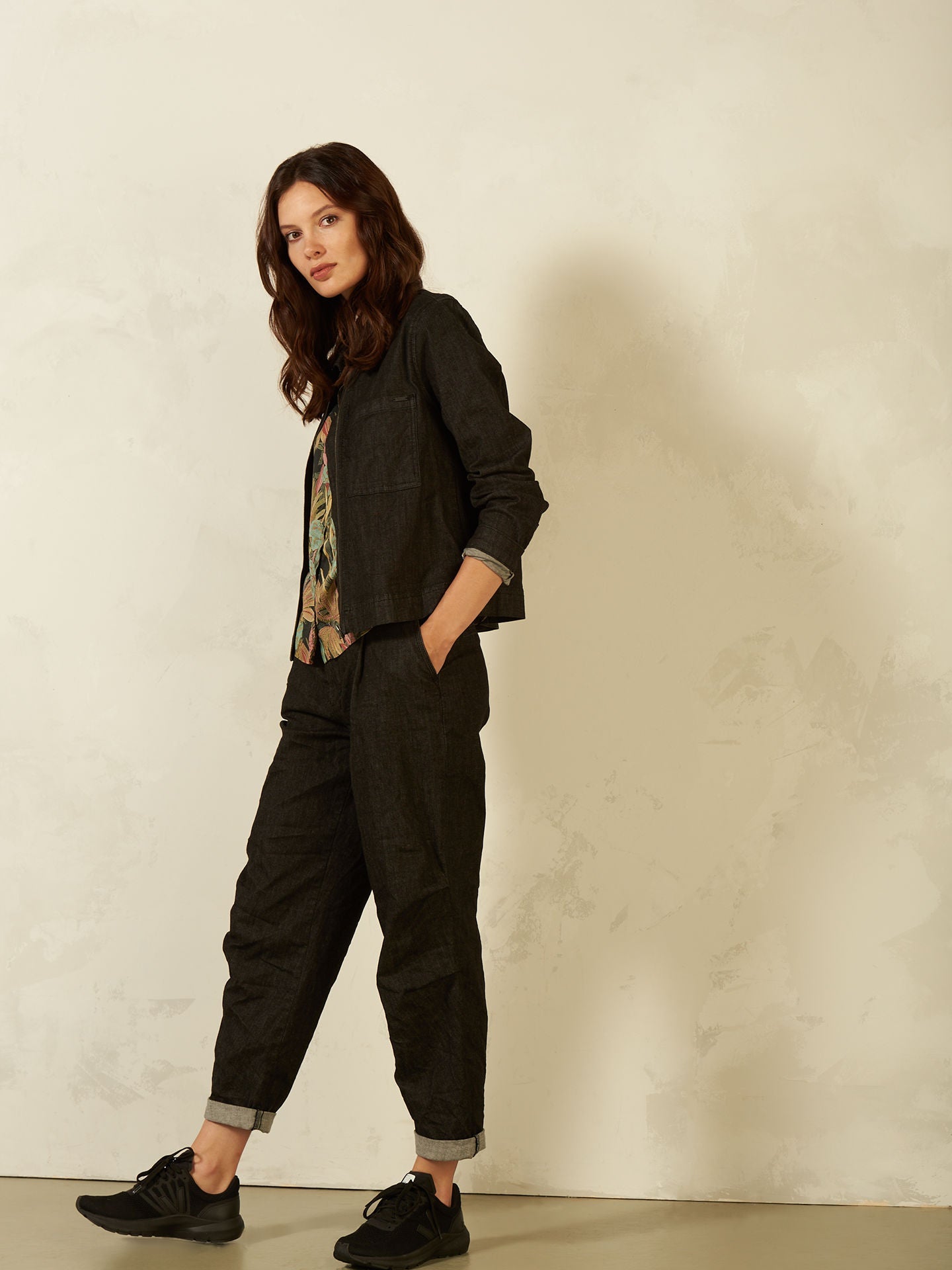 Light Weight Denim Pant