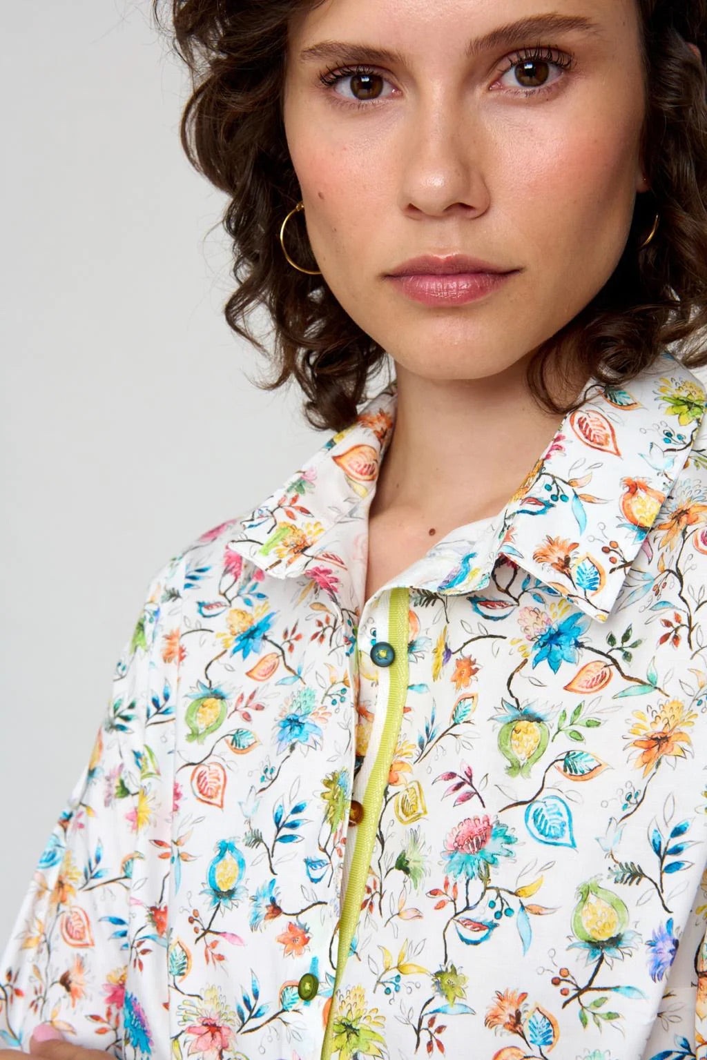 CECELA FLORAL SHIRT TINTA & BARILOCHE