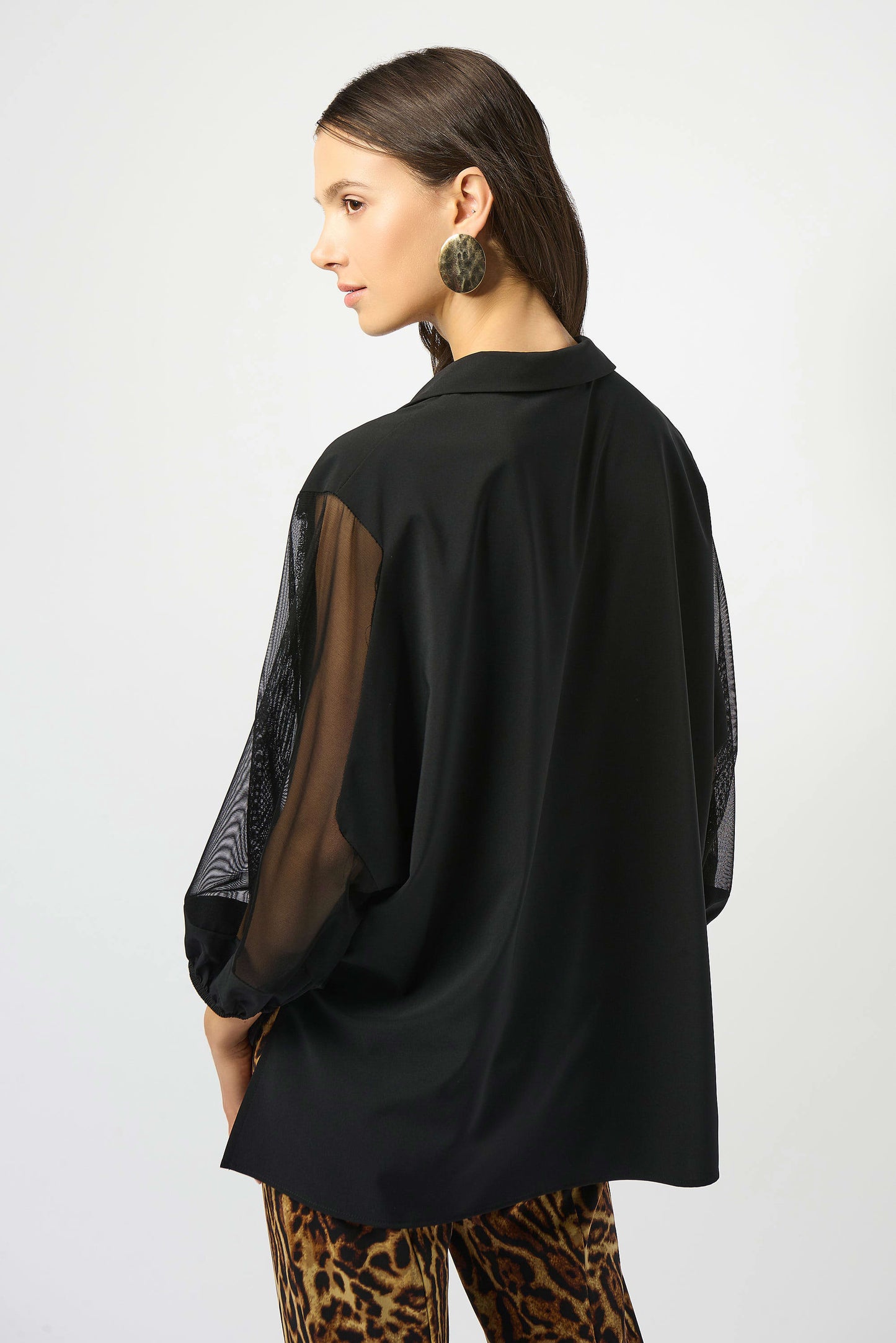 SHEER SLEEVE TOP