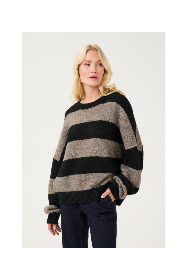 KIMMY STRIPED PULLOVER SWEATER