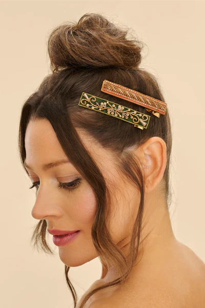 RECTANGLE FLORAL HAIR CLIPS POWDER