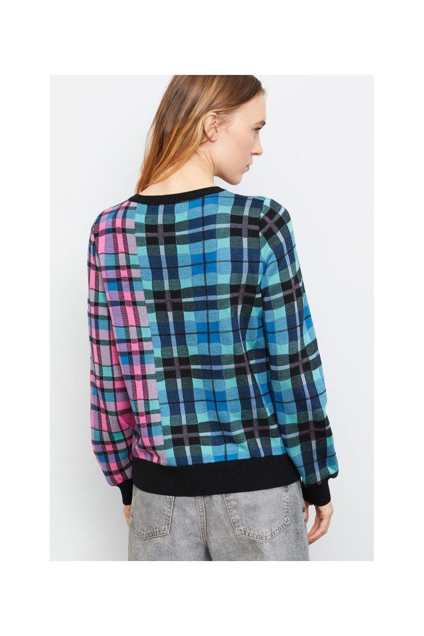 PLAID PULLOVER SWEATER
