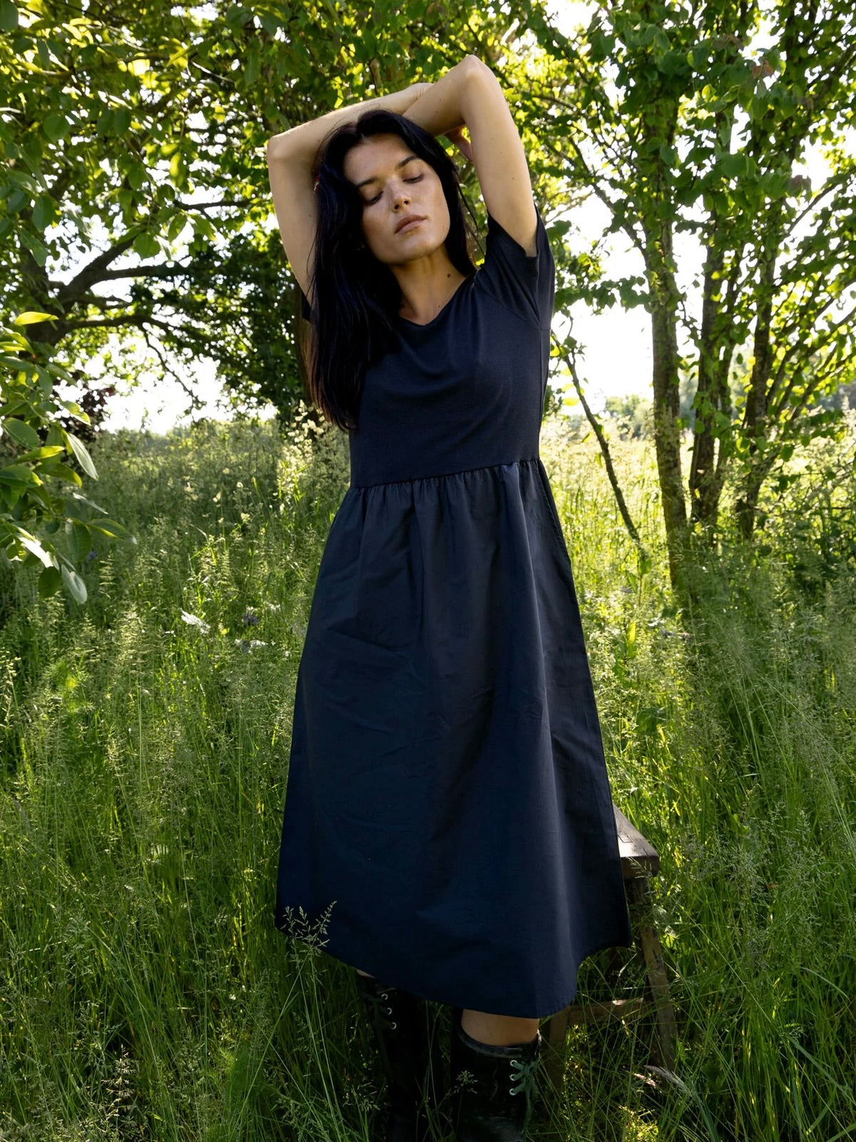 SHORT SLEEVE DRESS