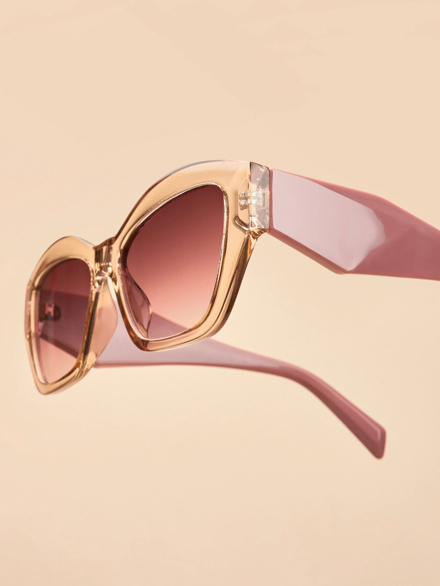 COSETTE SUNGLASSES