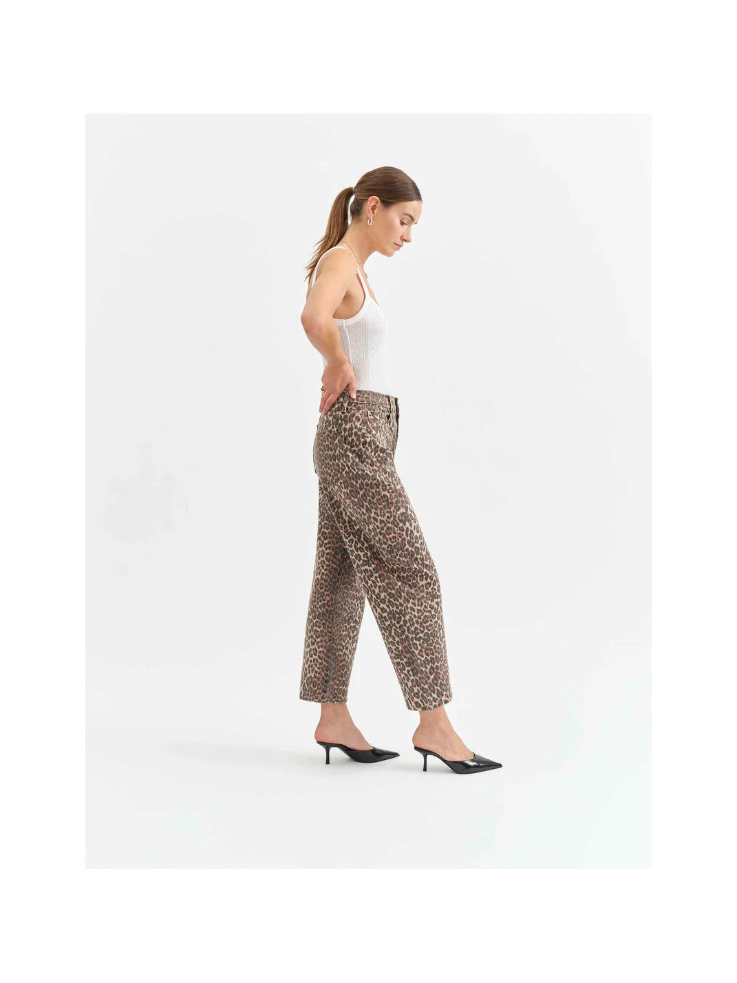 WESTWARD LEOPARD BARREL LEG JEAN