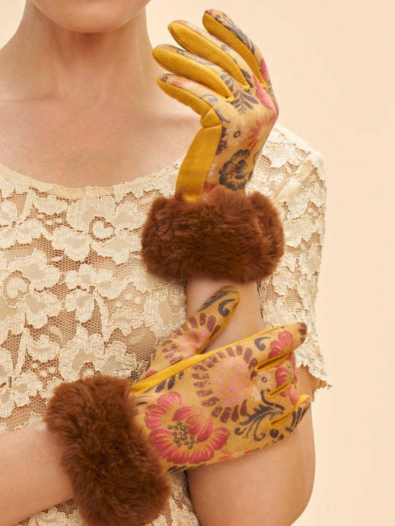 BERNADETTE FAUX FUR CUFF GLOVE POWDER