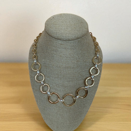 CHAIN NECKLACE