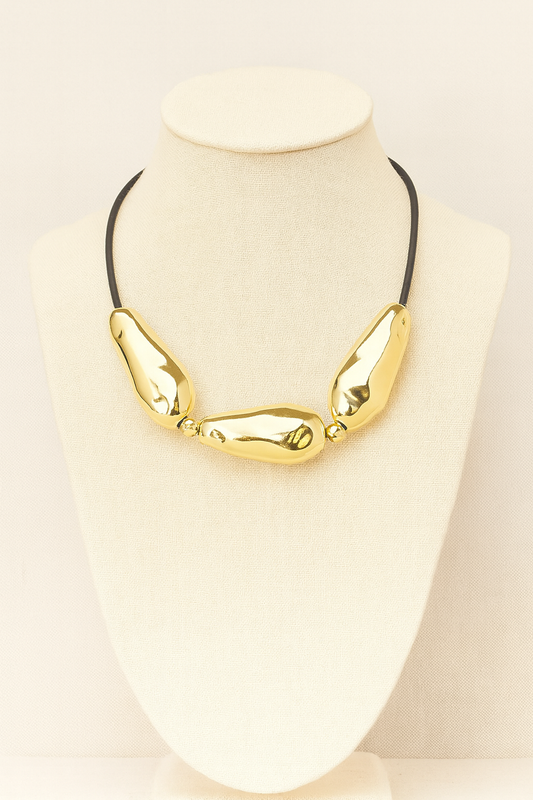 3 BIG BEADS NECKLACE