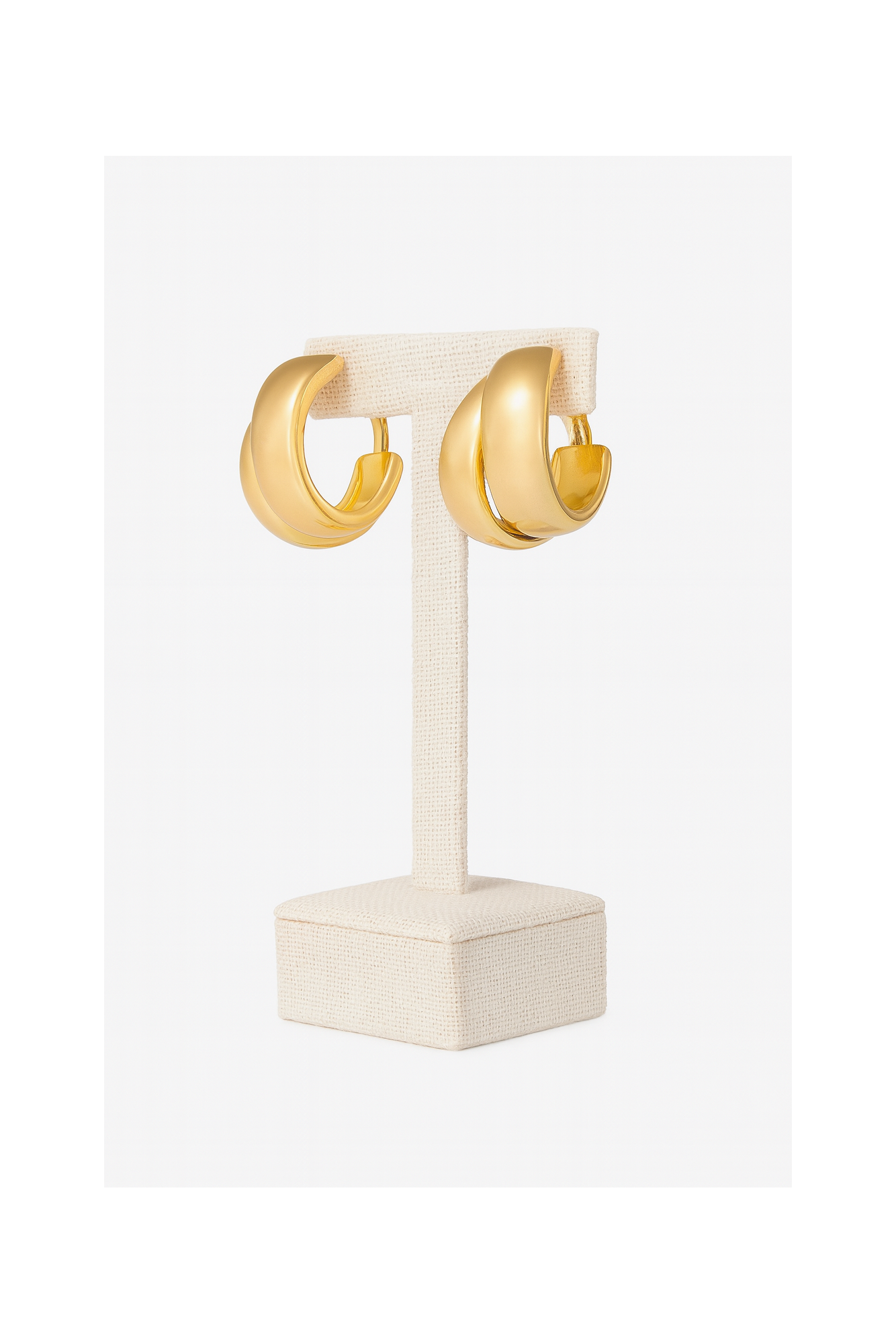 CHUNKY HOOP EARRING