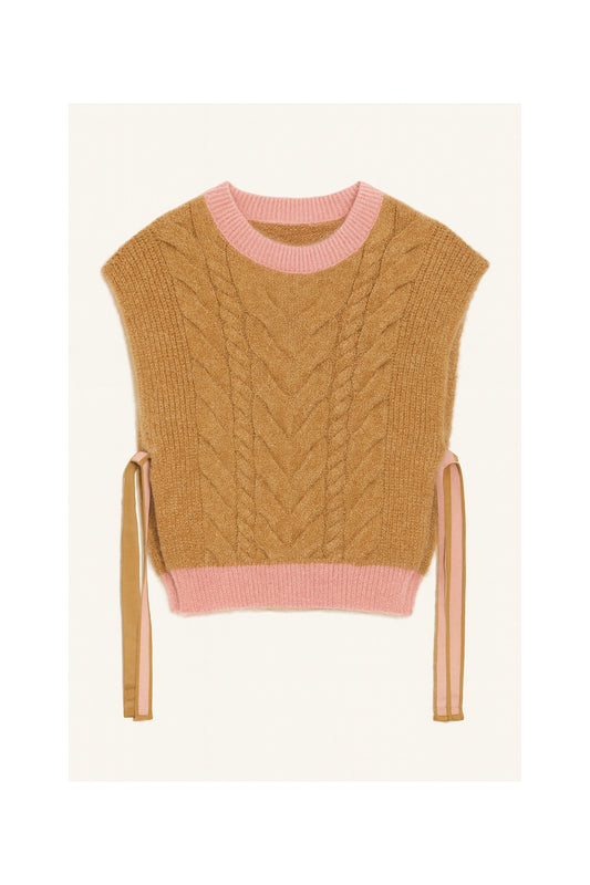 CABLE VEST