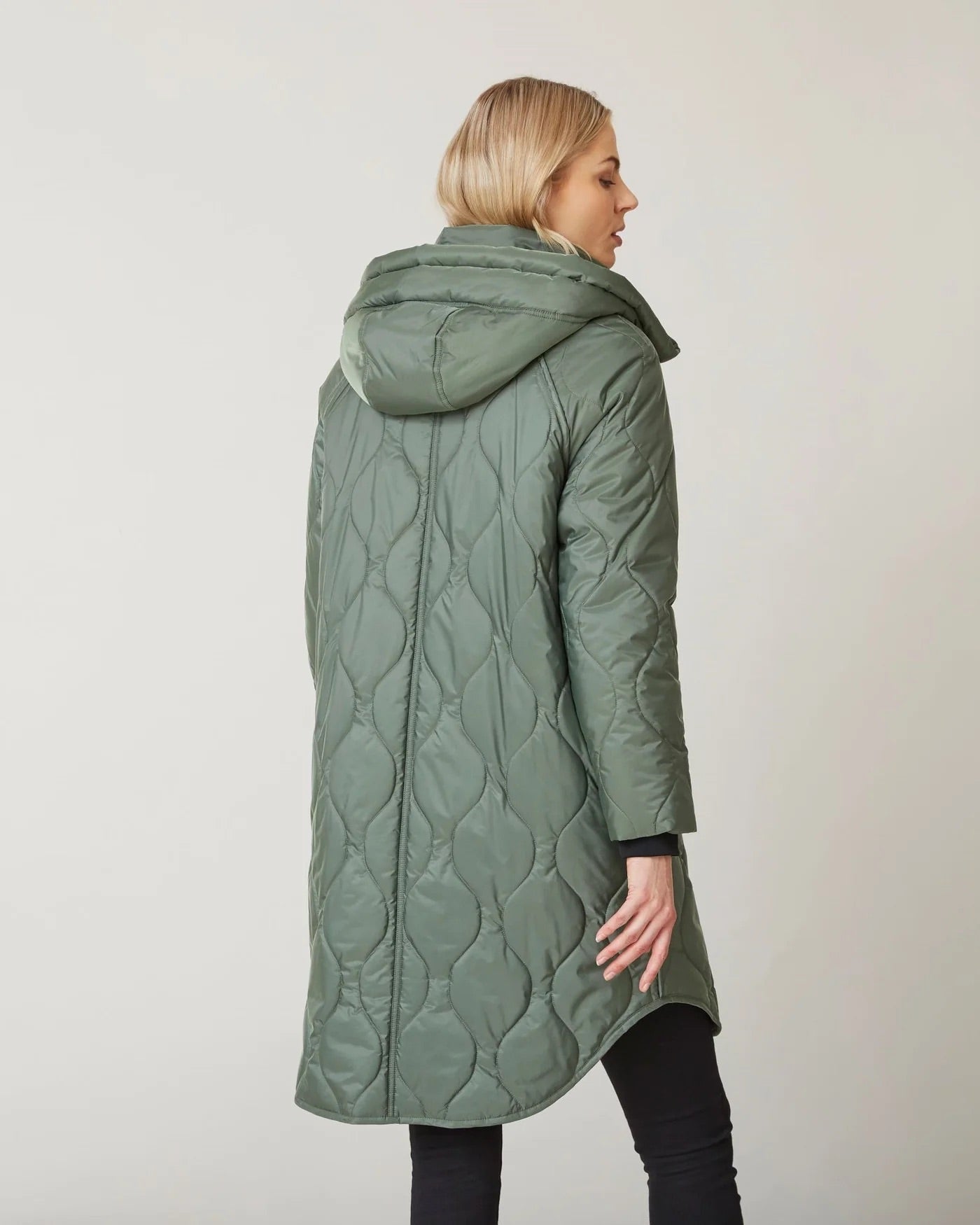 QUILTED KNEE LENGHT PUFFER