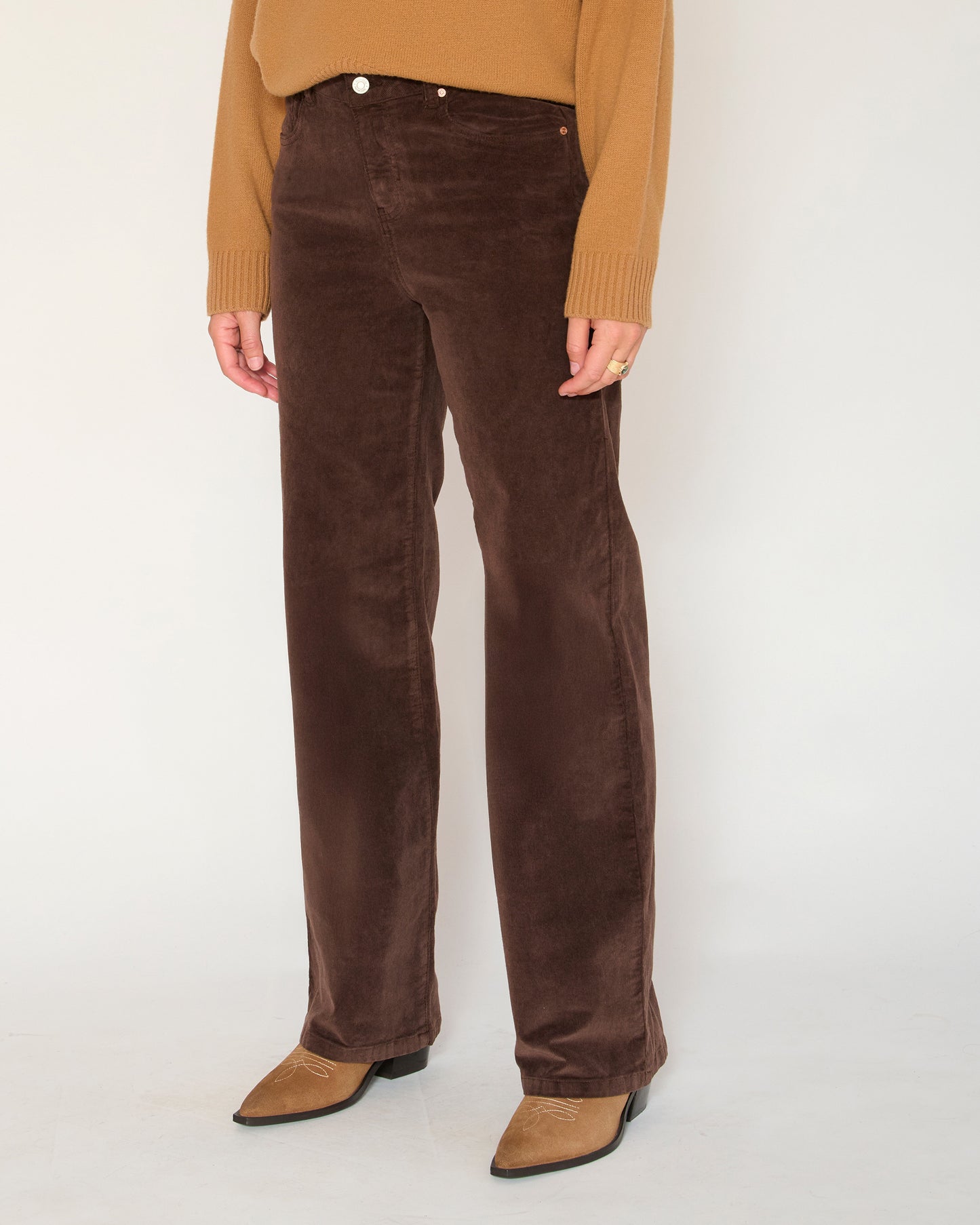 JAGGER FINE CORD PANT
