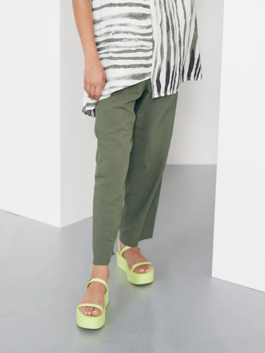 TWO POCKET CROPPED PANT NAYA