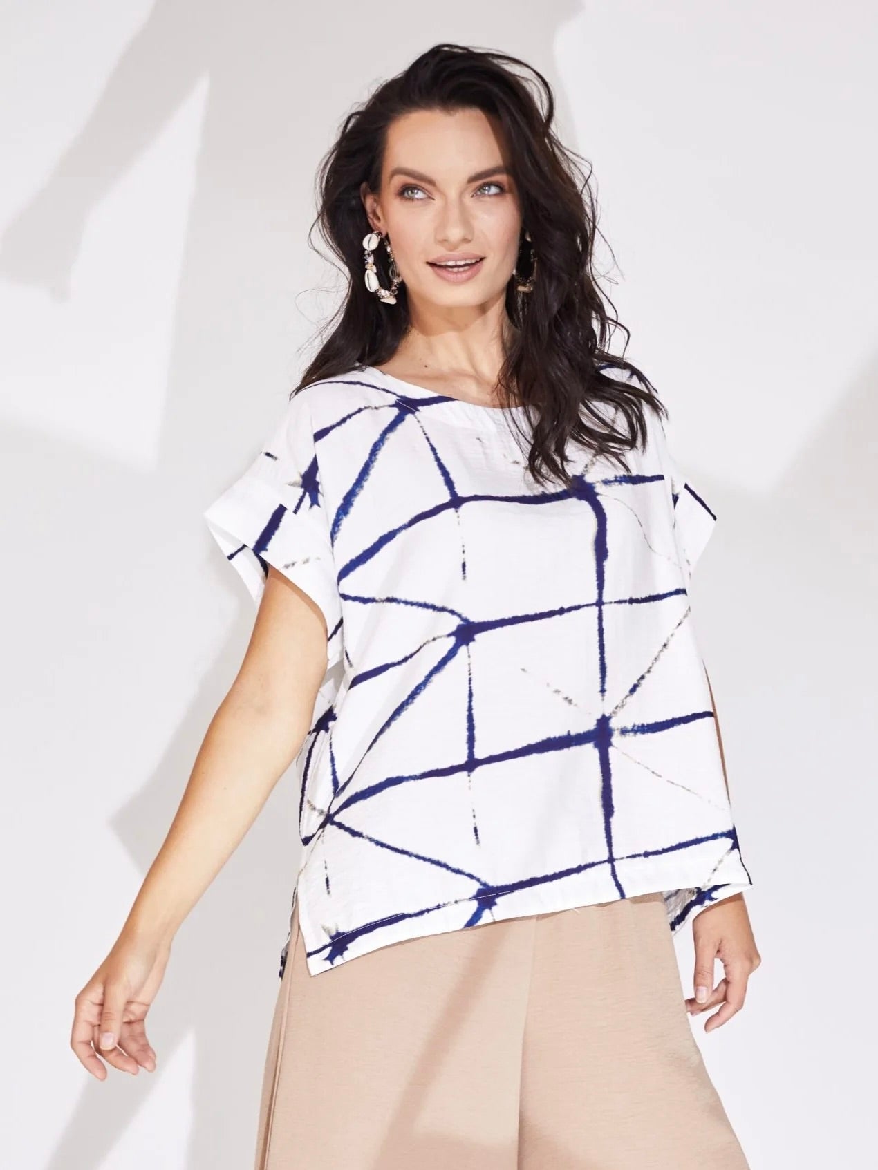EXTEND SLEEVE PRINT BLOUSE NAYA