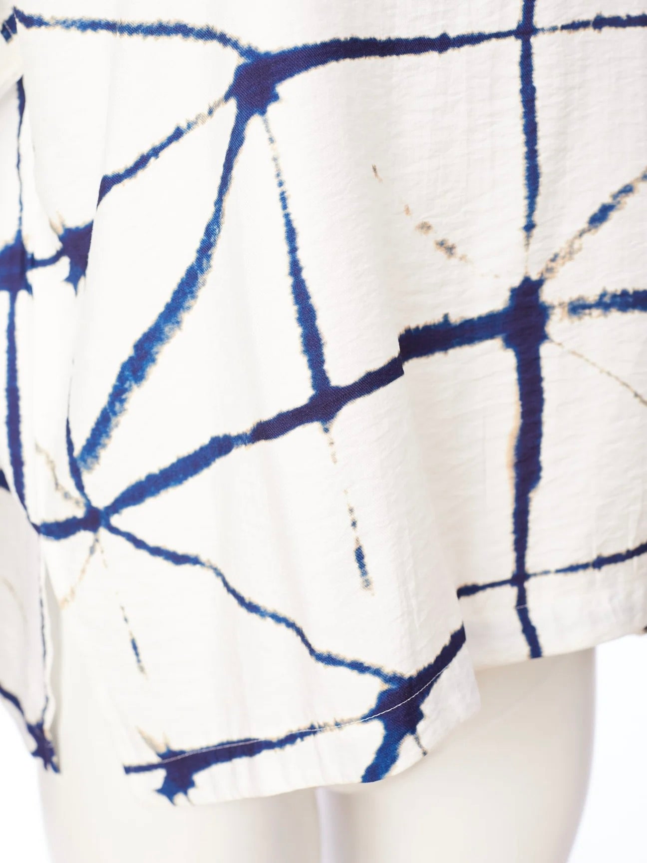 EXTEND SLEEVE PRINT BLOUSE NAYA
