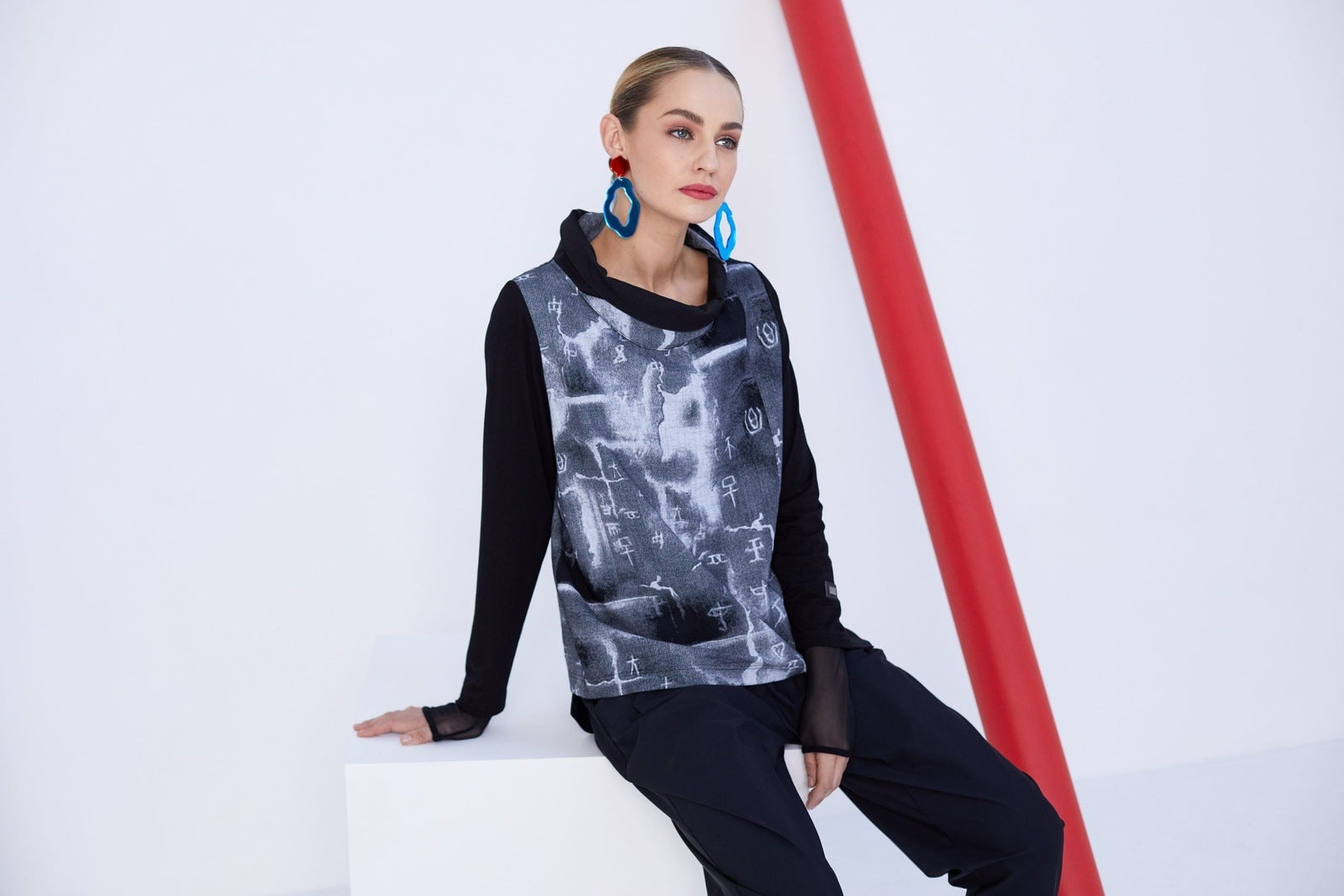 WIDE MOCKNECK PRINT PANEL PULLOVER NAYA