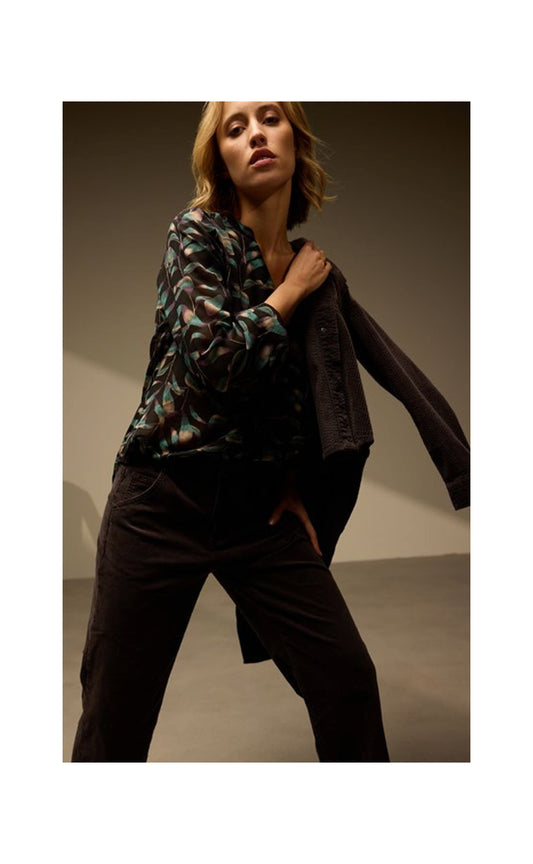 V-NECK CHIFFON LEAF PRINT BLOUSE