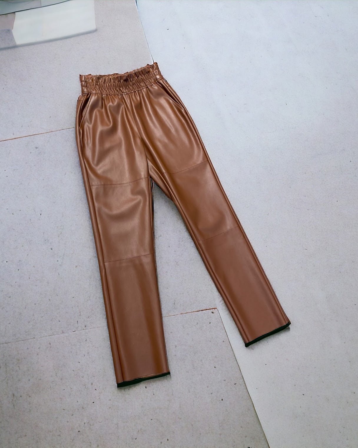 PULL ON VEGAN LEATHER PANT LAB