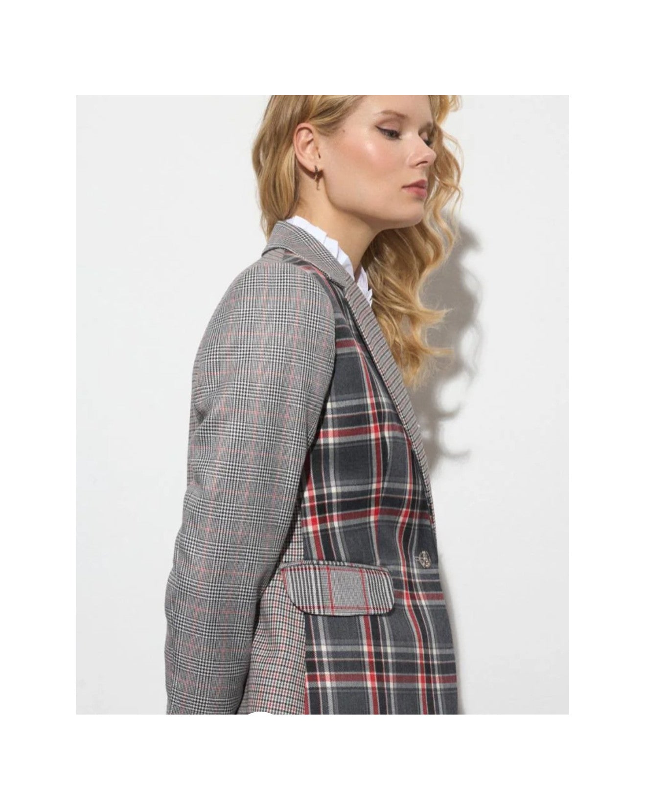HOUNSTOOTH BLAZER
